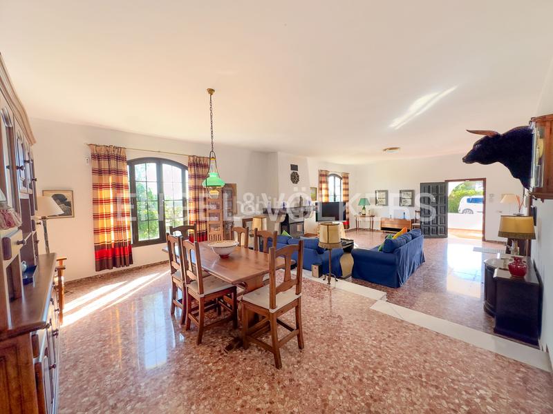 Foto c6d651d0-3455-4deb-ac21-d5216dd47407. Mas avec chauffage dans Sanlúcar la Mayor