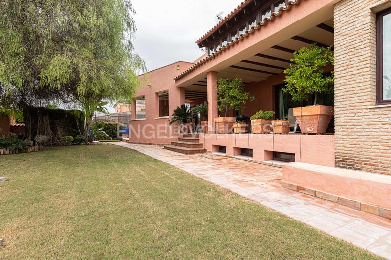 Foto 1bbd18be-5a0a-4664-a537-f3eb2620323f. Casa con riscaldamento parcheggio in Condequinto Montequinto