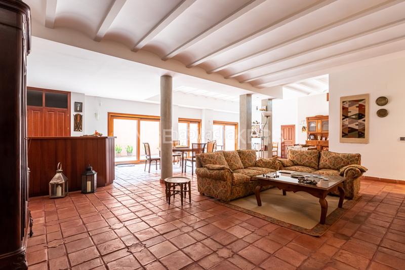 Foto 57e03909-8ae0-4a45-94de-36e981adfc99. Casa con riscaldamento parcheggio in Condequinto Montequinto