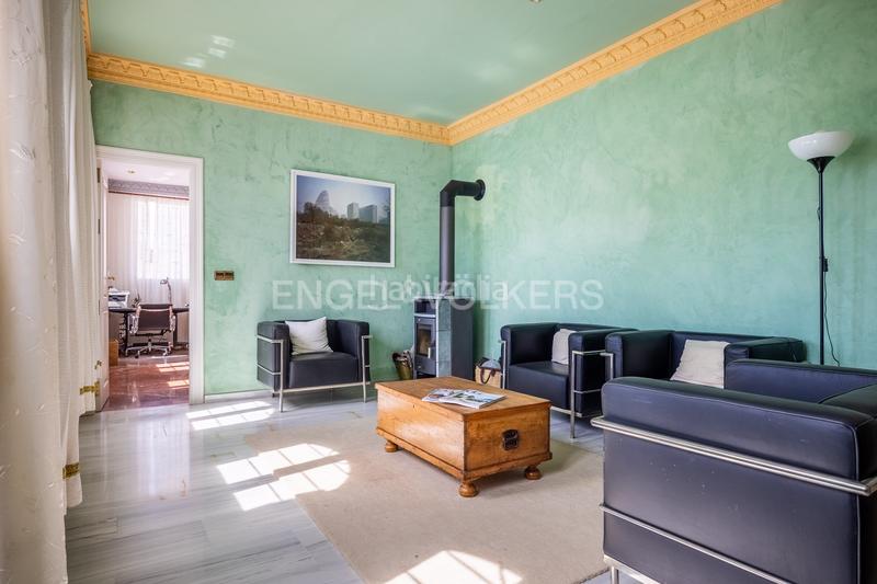 Foto 56545472-3953-4191-8bc2-ae11ac7d47ea. Casa con riscaldamento parcheggio piscina in Alfalfa - Santa Cruz Sevilla