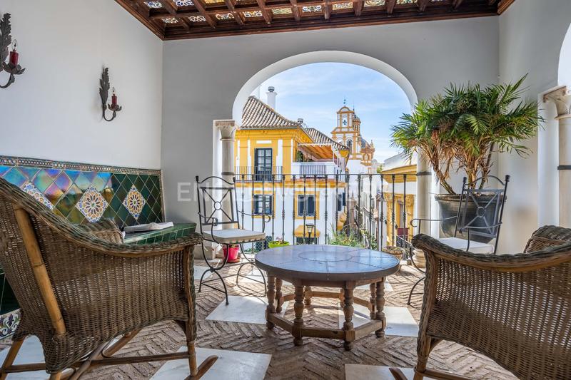 Foto 64688c39-1a2f-42b8-9dbe-37c23eeb6ba1. Casa con riscaldamento parcheggio piscina in Alfalfa - Santa Cruz Sevilla