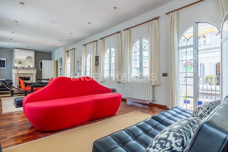 Foto b66993c5-c0cb-4bc2-907a-9076dbd0e030. Casa con riscaldamento parcheggio piscina in Alfalfa - Santa Cruz Sevilla