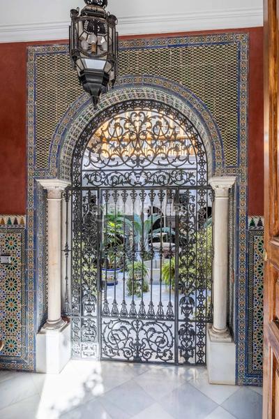 Foto bb8d26ca-19ea-4712-9b08-ad52f4d26c30. Casa con riscaldamento parcheggio piscina in Alfalfa - Santa Cruz Sevilla