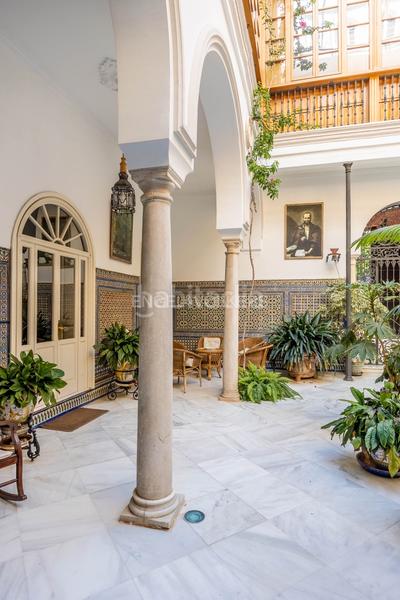 Foto da632e4e-5763-46be-bb23-085f454005c6. Casa con riscaldamento parcheggio piscina in Alfalfa - Santa Cruz Sevilla