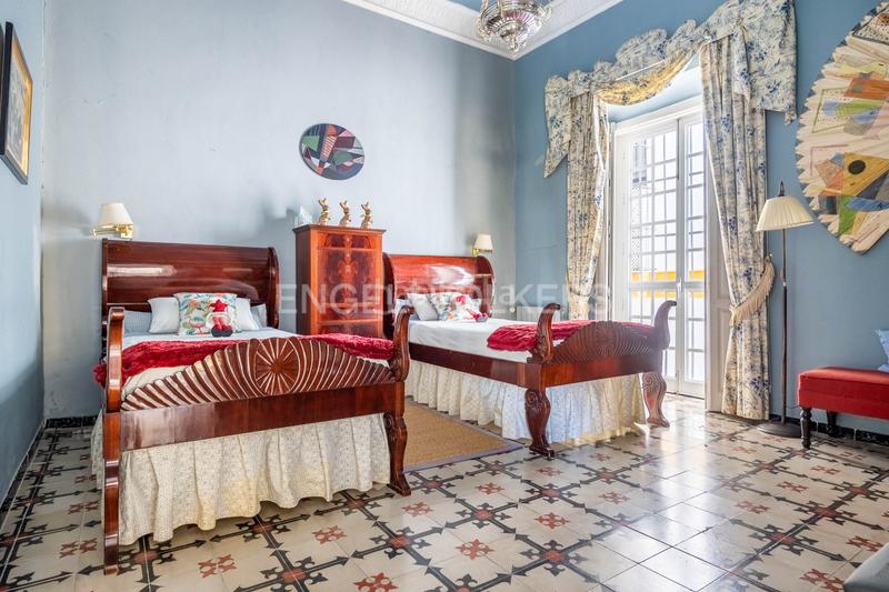 Foto dac9a798-c15b-4823-b281-3ab908cb5a95. Casa con riscaldamento parcheggio piscina in Alfalfa - Santa Cruz Sevilla