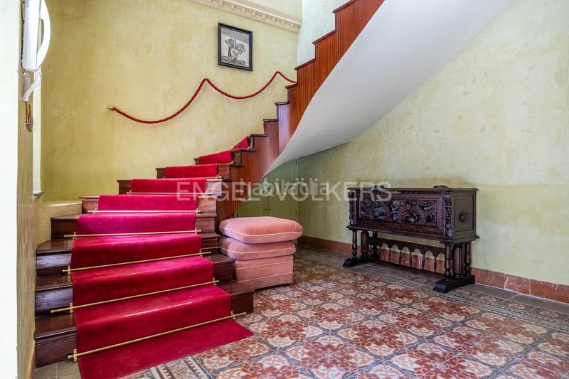 Foto e5731dcd-4e5a-4f51-bc29-8a5d372f24fb. Casa con riscaldamento parcheggio piscina in Alfalfa - Santa Cruz Sevilla