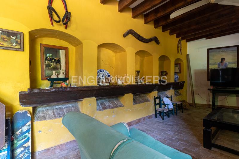 Foto eaf85057-6f9b-4e2a-a3ed-c44e840062d6. Casa con riscaldamento parcheggio piscina in Umbrete