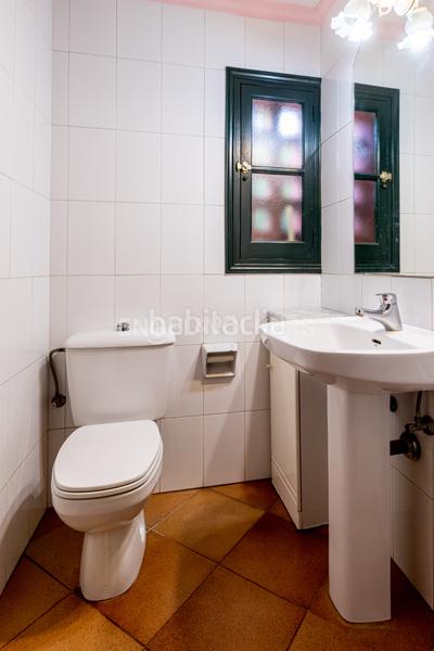 Foto b2cd3d56-d621-4527-9214-cc0e37ec43da. Masía embrujo andaluz en cortijo de más de 3.000 metros dentro de núcleo urbano en Gines