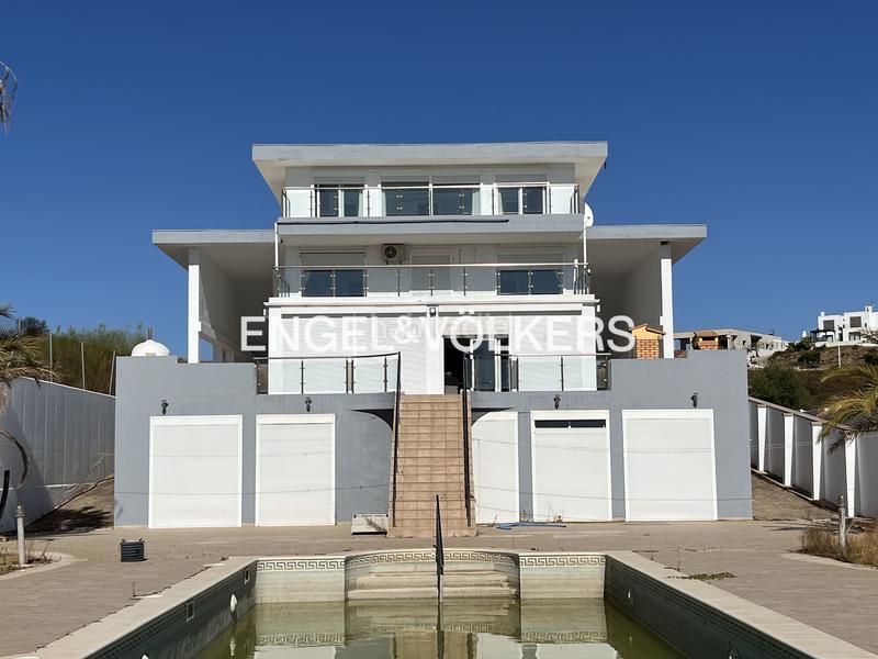 Foto 3cbbde79-fb18-4fe2-a3ab-bf6da158e80d. Casa amb calefacció aparcament piscina a Costa Esuri Ayamonte