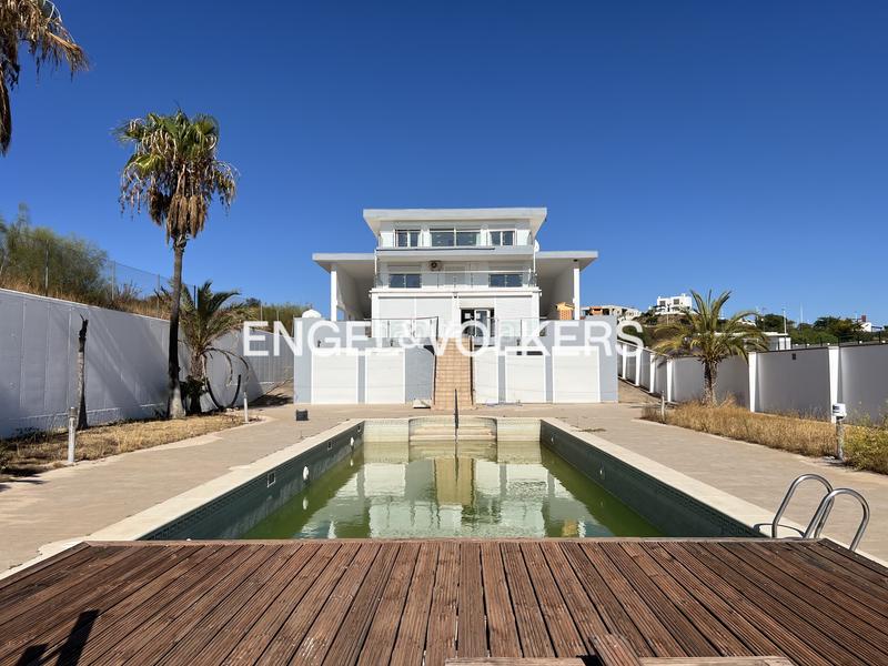 Foto c449fc01-0439-463b-9211-3bf0708ca028. Casa amb calefacció aparcament piscina a Costa Esuri Ayamonte