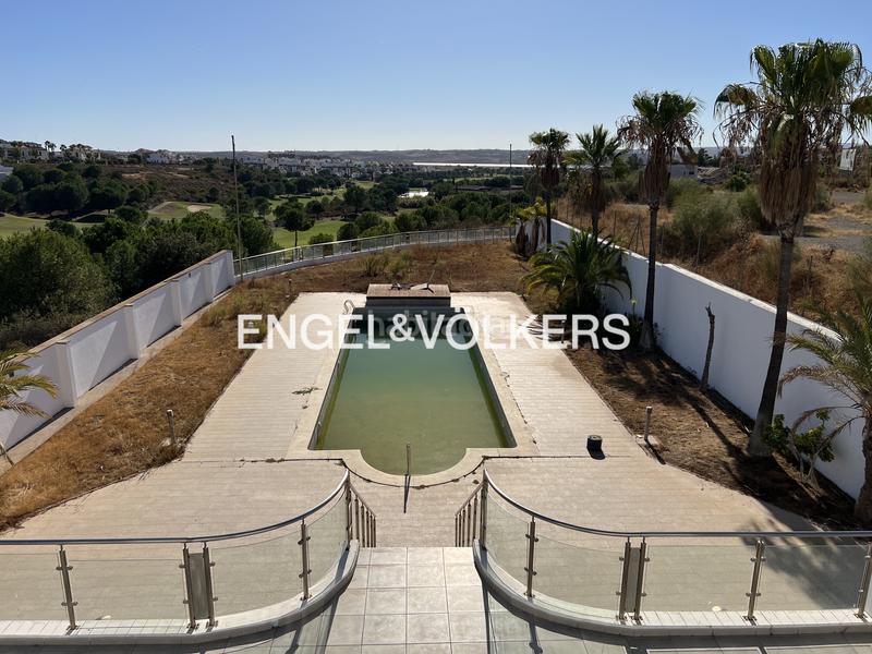 Foto eff10bf3-619a-474f-8b52-0cea755221d2. Casa amb calefacció aparcament piscina a Costa Esuri Ayamonte