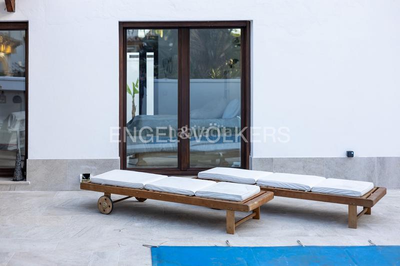 Foto 7f97ef7a-7bd8-4368-a835-a3fb01290d82. Casa con riscaldamento parcheggio piscina in La Barrosa Chiclana de la Frontera