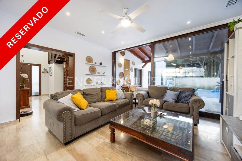 Foto a8355e36-4da2-4a56-a0bb-224a76049fc5. Casa con riscaldamento parcheggio piscina in La Barrosa Chiclana de la Frontera