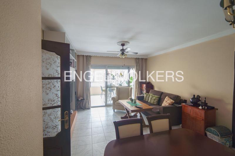 Foto 0d93ed81-1f20-4b0c-a4ea-bae6b7faf4e2. Piccolo appartamento con riscaldamento parcheggio in Cádiz