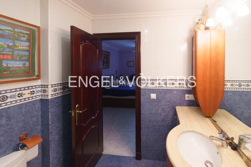 Foto 3ae619b0-46d6-40fd-ac47-5738021c4650. Piccolo appartamento con riscaldamento parcheggio in Cádiz