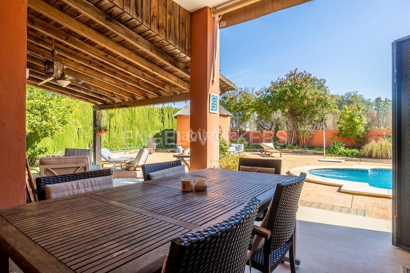 Foto 0ab08ceb-367c-4657-a27a-8289ea55e27e. Casa amb calefacció aparcament piscina a Loreto Espartinas