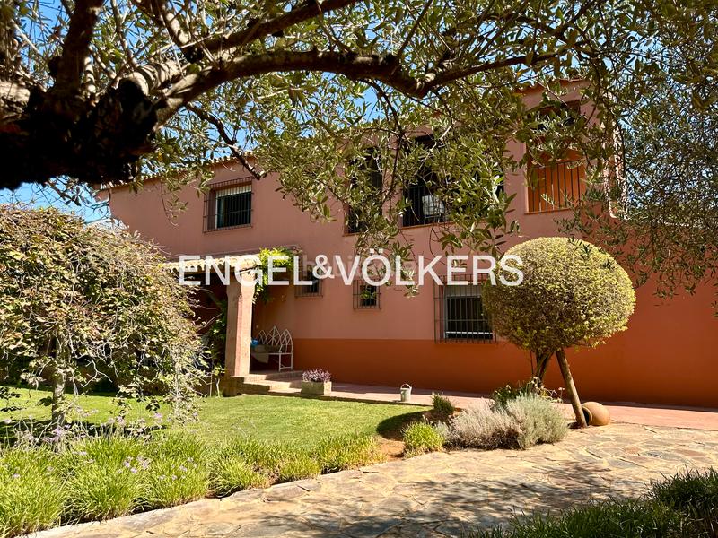 Foto 2f0382dd-5107-4cab-afb1-48f04e655393. Casa amb calefacció aparcament piscina a Loreto Espartinas