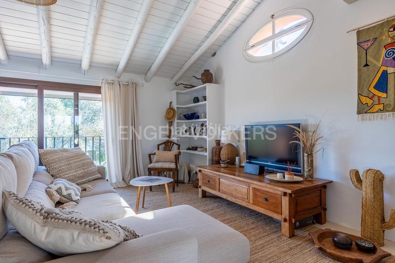 Foto 70a76fcb-da6a-49d2-bd0f-709a3d00e6e7. Casa amb calefacció aparcament piscina a Loreto Espartinas