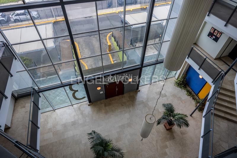 Foto 42a37a91-549c-4728-b918-a3e457ec934f. Apartament amb calefacció aparcament piscina a Avenida Juan Diego Bormujos