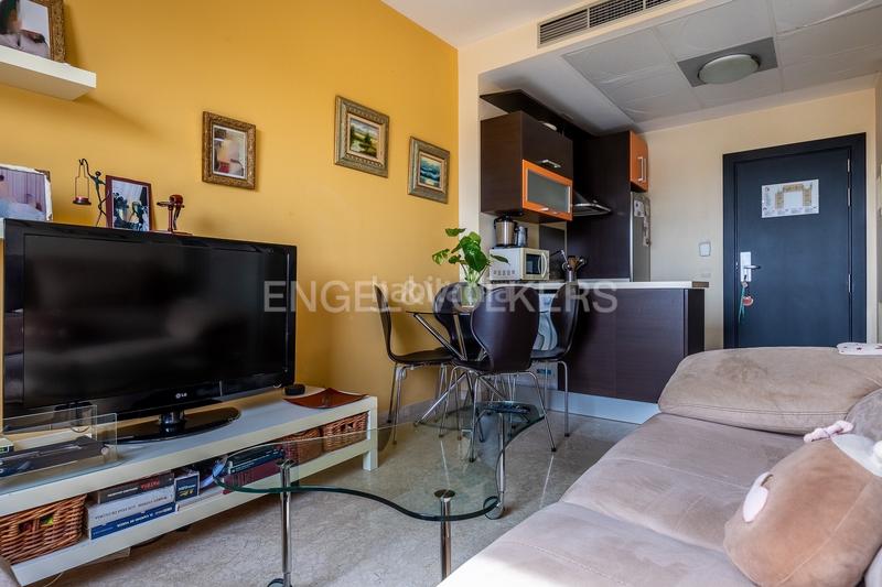 Foto 8c301d62-a88c-485d-8ada-37f00c4f1475. Apartament amb calefacció aparcament piscina a Avenida Juan Diego Bormujos