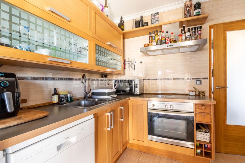 Foto 6a0224f5-fc48-4311-85db-ddf530152414. Casa amb calefacció a La Paz Alcalá de Guadaira