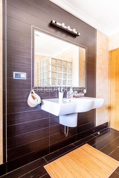 Foto 7471739f-1391-4927-b96c-df1966d1d7f5. Casa amb calefacció a La Paz Alcalá de Guadaira