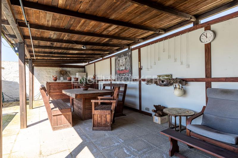 Foto 7497d628-86d2-459d-b14b-3f9a7247d54c. Casa amb calefacció a La Paz Alcalá de Guadaira