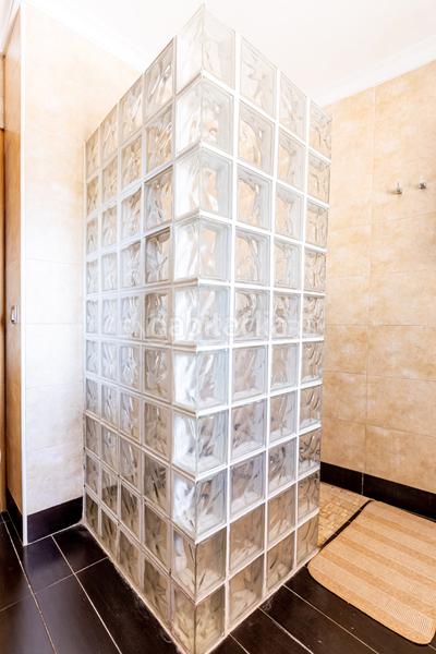 Foto 9ac06380-562b-4012-a218-38da2cd0d37a. Casa amb calefacció a La Paz Alcalá de Guadaira