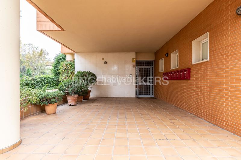 Foto 24166ddd-a323-4661-901f-3660656bc0c0. Àtic amb calefacció aparcament a Bami - La Estrella Sevilla