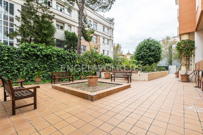 Foto 7d7258ee-47c0-449e-8084-21f9d724f892. Àtic amb calefacció aparcament a Bami - La Estrella Sevilla