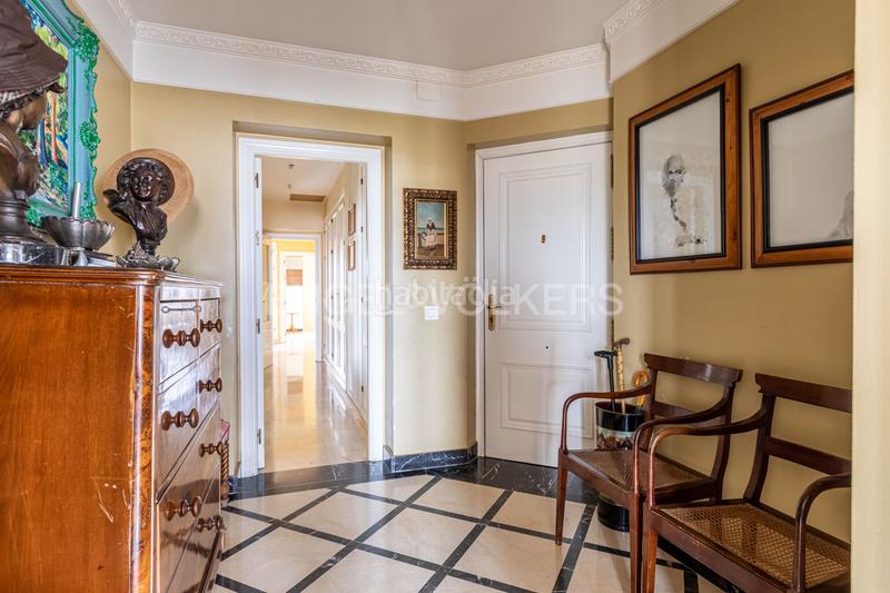 Foto b8b3d7de-810c-4611-9d5a-0496509dde9e. Àtic amb calefacció aparcament a Bami - La Estrella Sevilla