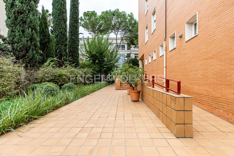 Foto eafdbe6e-9c16-4b07-bd85-4ac43cb152e3. Àtic amb calefacció aparcament a Bami - La Estrella Sevilla