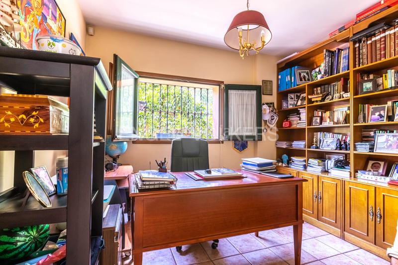 Foto 466747cc-6bbc-472a-8611-bb3f6474ce0a. Casa amb calefacció piscina a cerros de Montequinto Montequinto