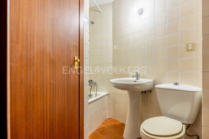 Foto 02d4bd9f-4f23-46f8-918b-2b24f3681dfa. Appartement avec chauffage parking dans Alfalfa - Santa Cruz Sevilla