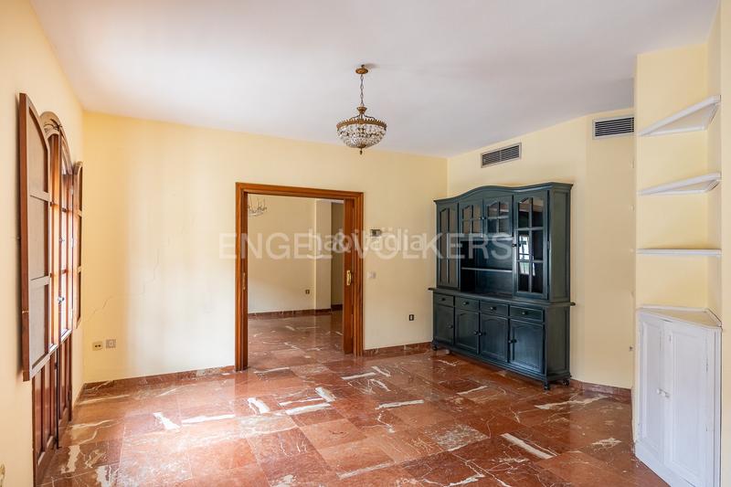 Foto 1fbc5c3d-d8f2-4e3e-854b-8916b1399f6e. Appartement avec chauffage parking dans Alfalfa - Santa Cruz Sevilla