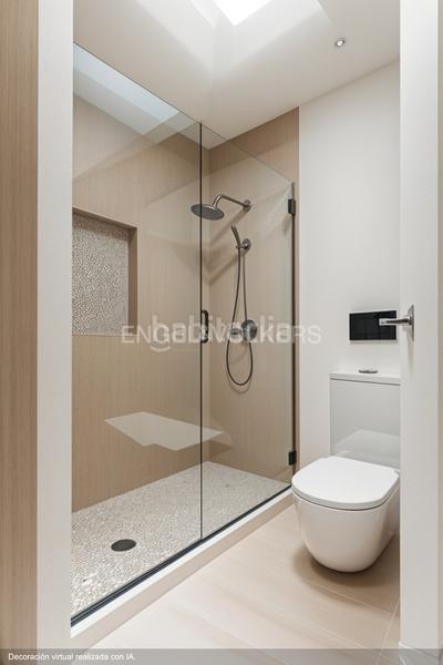 Foto 28db04f5-ce1c-4015-9e83-f225ab4489c2. Appartement avec chauffage parking dans Alfalfa - Santa Cruz Sevilla