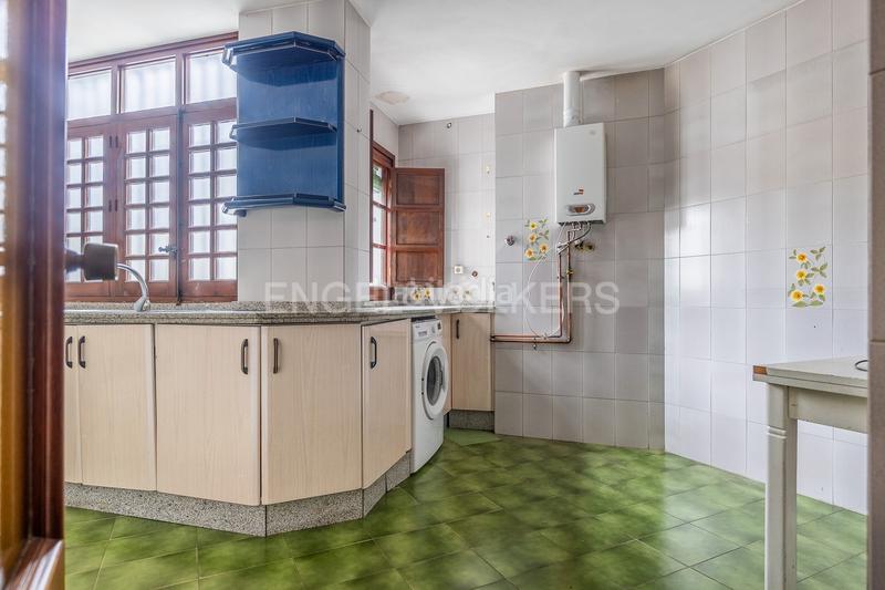 Foto d4469de4-42d9-41f9-ab91-6ff627f8d59d. Appartement avec chauffage parking dans Alfalfa - Santa Cruz Sevilla