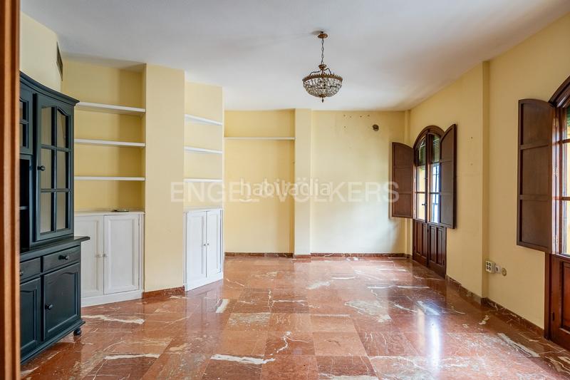 Foto e8162867-ecc2-4181-ae15-b0ed74c98416. Appartement avec chauffage parking dans Alfalfa - Santa Cruz Sevilla