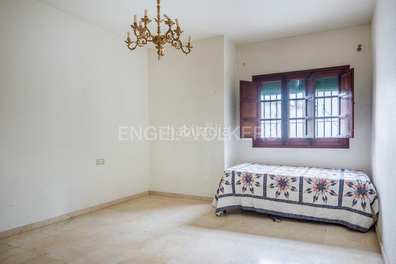 Foto f6f8af66-fb34-491b-b882-e79c8824079f. Appartement avec chauffage parking dans Alfalfa - Santa Cruz Sevilla