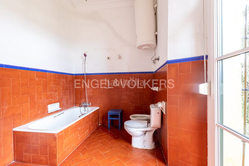 Foto 1a2e4ee3-02a6-412e-906b-d4272c9e7e75. Casa amb calefacció piscina a Puebla de Cazalla (La)