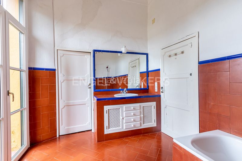 Foto ade145fd-7275-4f9c-95cb-62a69a11ffa1. Casa amb calefacció piscina a Puebla de Cazalla (La)
