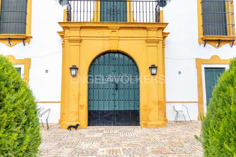 Foto ee2929a7-574f-46c6-be43-0b6b9da89b53. Casa amb calefacció piscina a Puebla de Cazalla (La)
