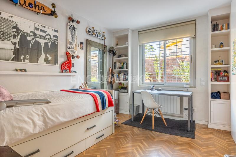 Foto 1715fcb0-64a7-4faa-ba06-1cd6d3390524. Apartament amb calefacció aparcament piscina a El Porvenir Sevilla