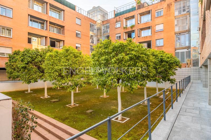 Foto 506d4070-6265-41b8-8a12-4ecbdae43928. Apartament amb calefacció aparcament piscina a El Porvenir Sevilla