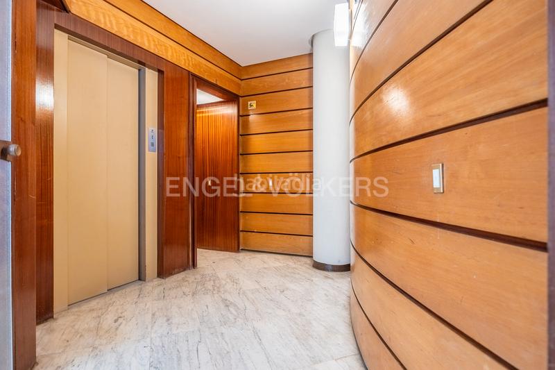 Foto 95dfb74a-2b81-45f9-880e-dd17bb1a6206. Apartament amb calefacció aparcament piscina a El Porvenir Sevilla