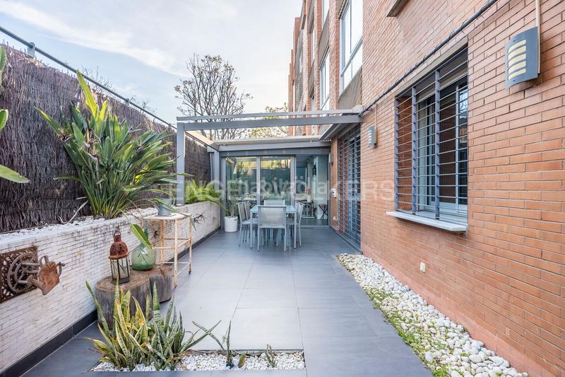 Foto b04c3efb-0210-4ad1-a742-fc0be0de57da. Apartament amb calefacció aparcament piscina a El Porvenir Sevilla