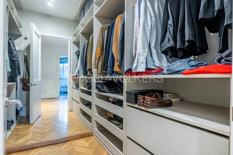 Foto bac625ac-42cd-4266-9eeb-000deec0f0ad. Apartament amb calefacció aparcament piscina a El Porvenir Sevilla