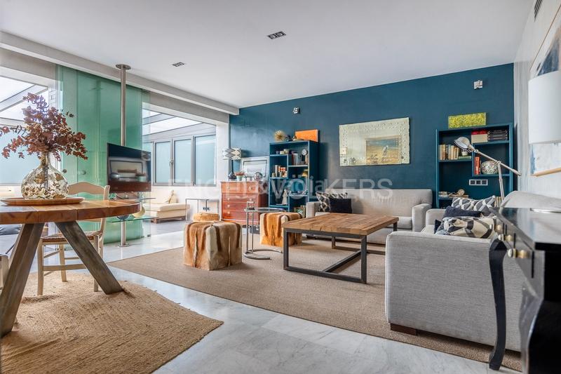 Foto bae2c25c-7e32-4860-874d-46f8756a2402. Apartament amb calefacció aparcament piscina a El Porvenir Sevilla