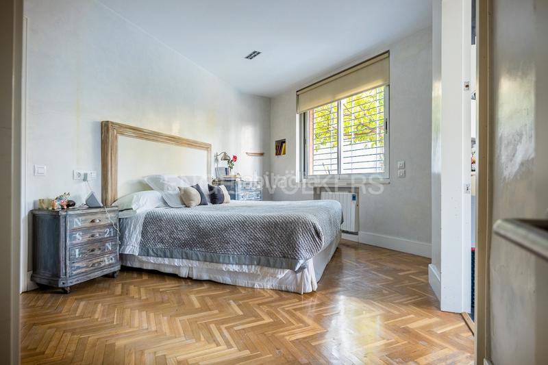 Foto c6a20f83-b90d-4161-9044-faf56941b79d. Apartament amb calefacció aparcament piscina a El Porvenir Sevilla