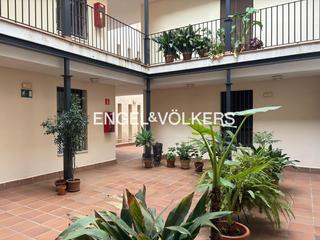 Attique  Calle hombre de piedra. Exclusivo ático con terraza privada al nivel del salón, ascensor